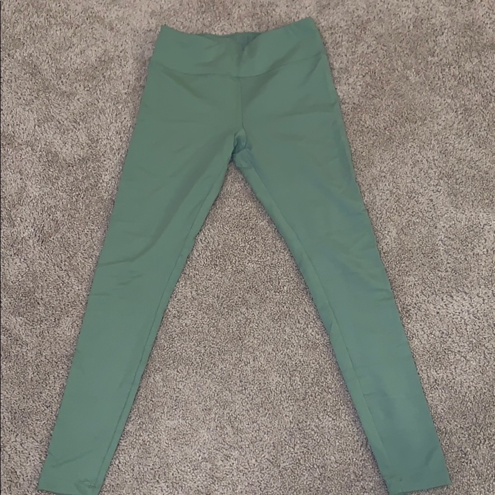 Light green Danskin leggings